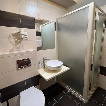 Wolf Panzio Hotell 3*